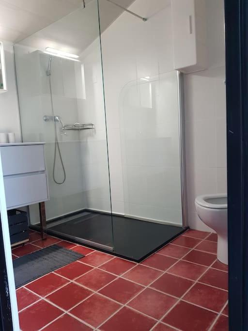 Petite Maison Type Loft En Plein Bourg D'Ambazac Exterior foto